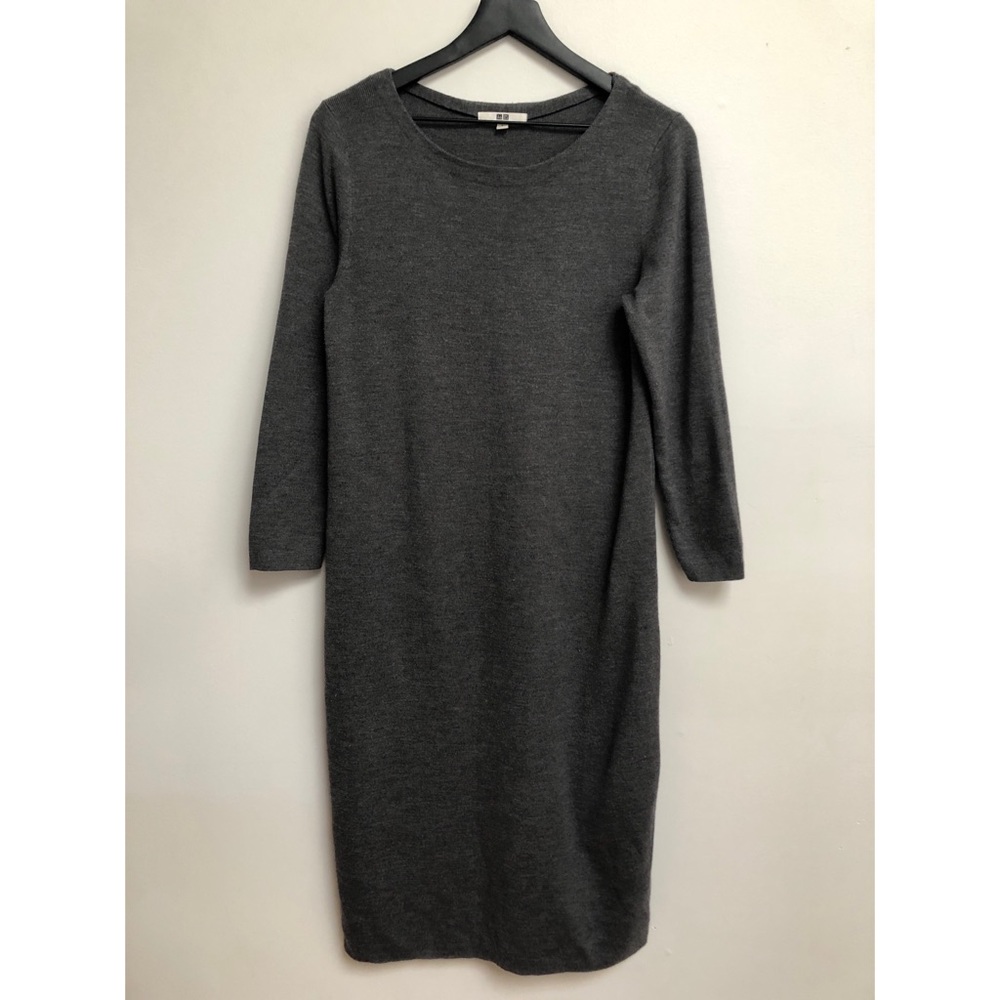Uniqlo gray midi sweater dress Large